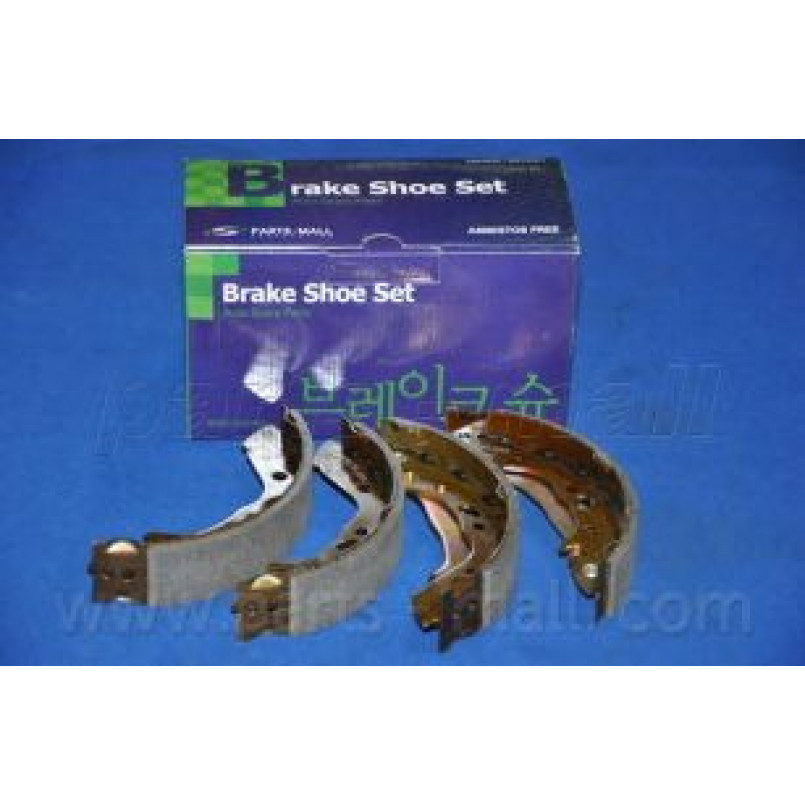 PLA-001  PMC  -  Гальмівні колодки до барабанів