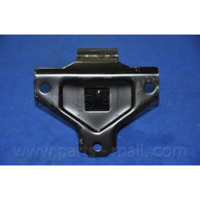 PXCMA-018C PMC  -  Опора двигуна