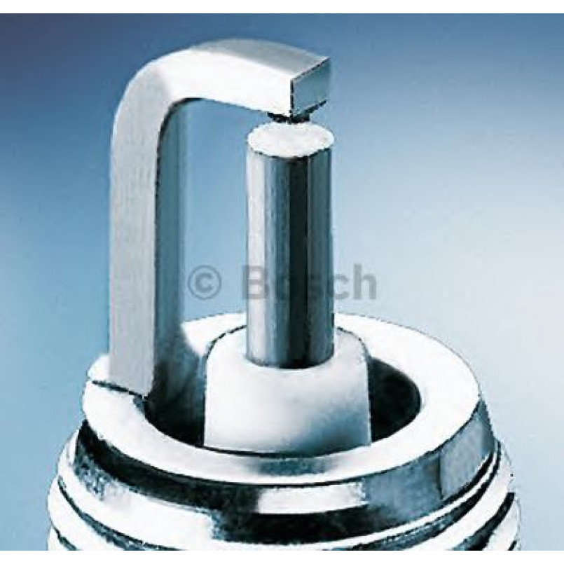 0242229590 BOSCH СВІЧКА ЗАПАЛЮВАННЯ